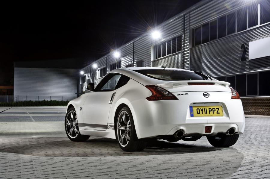  Nissan 370Z GT Edition 2011 года  (фото 11 из 36)